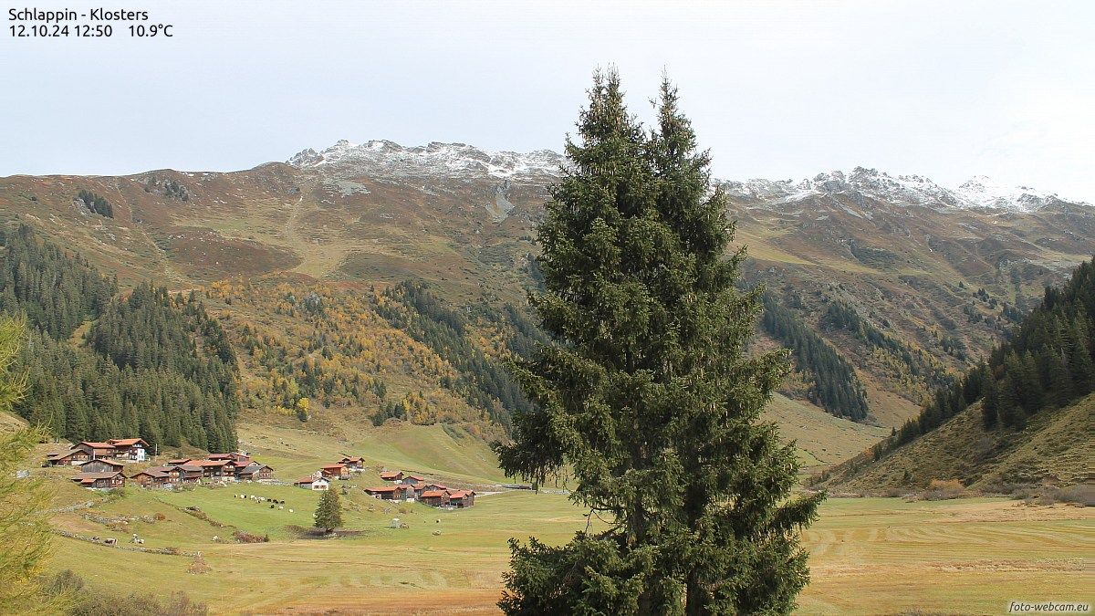 Klosters Dorf: Schlappin