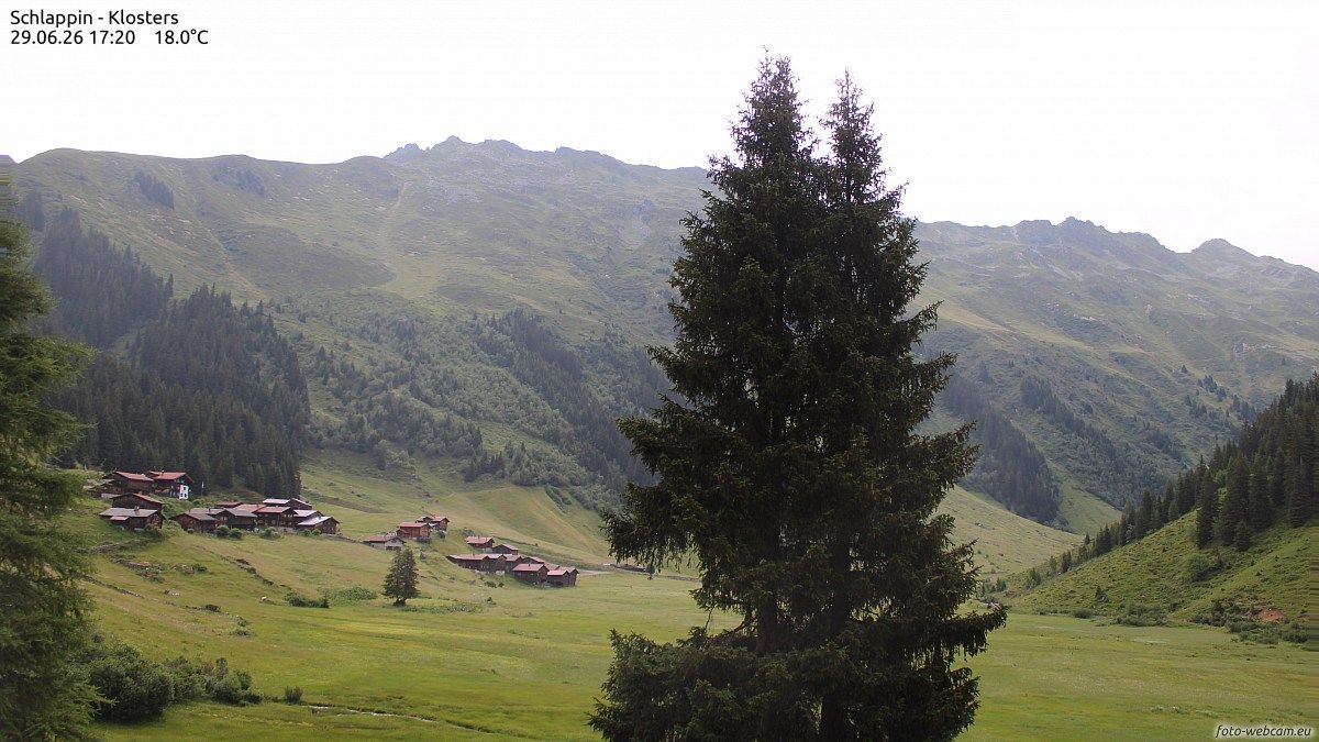 Klosters Dorf: Schlappin