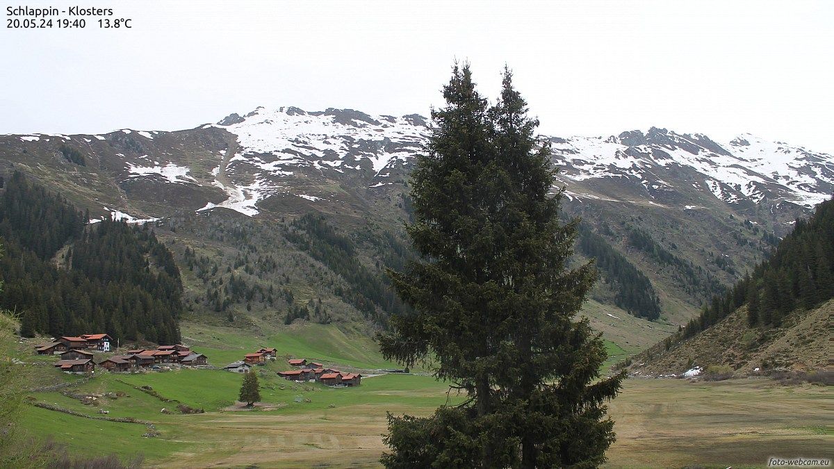 Klosters Dorf: Schlappin