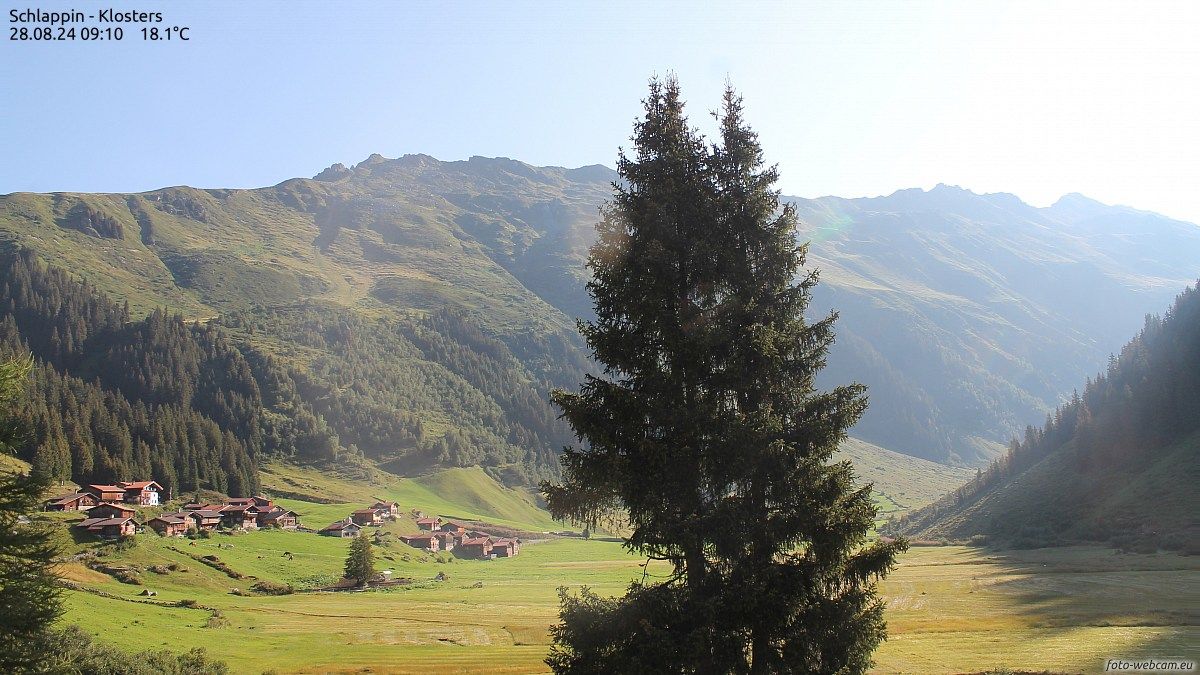 Klosters Dorf: Schlappin