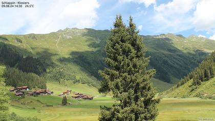 Klosters Dorf: Schlappin