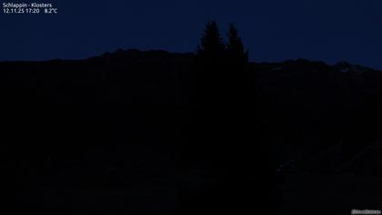 Klosters Dorf: Schlappin