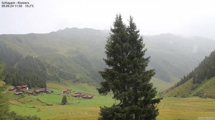 Klosters Dorf: Schlappin