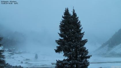 Klosters Dorf: Schlappin