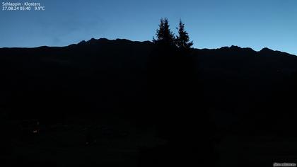 Klosters Dorf: Schlappin