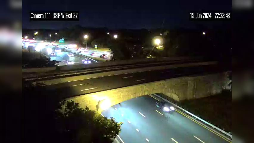Traffic Cam North Wantagh › West: SSP between the WSP North and South Exits