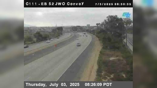 Traffic Cam San Diego › East: C111) EB 52 : Just West of Convoy St