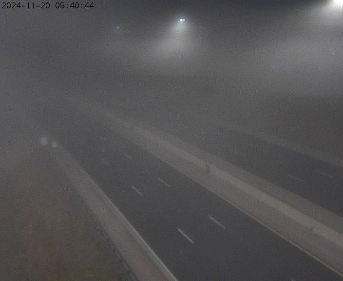 Traffic Cam Windsor: 401 Near Provincial Road