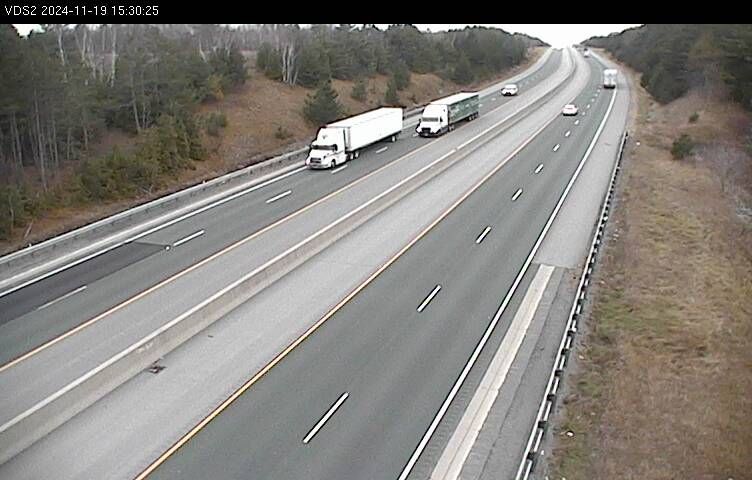 Traffic Cam Alnwick: Highway 401 near Shelter Rd