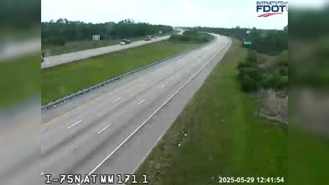 Traffic Cam Lake Suzy: 1711N_75_N/O_Kings_Hwy_M171