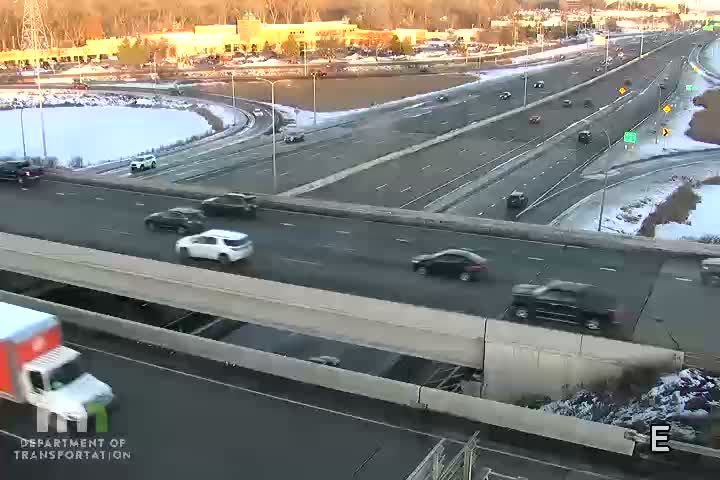 Traffic Cam Minnetonka: I-394 EB @ I-494 SB