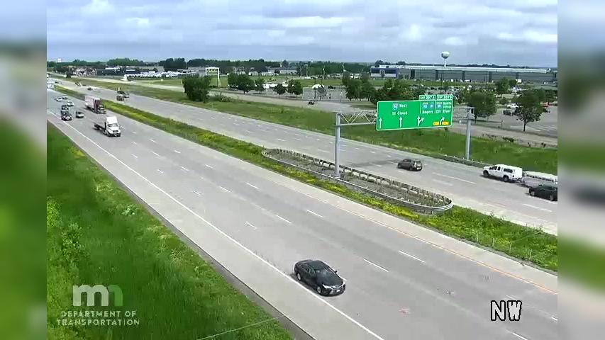 Traffic Cam Rogers: I-94 EB E of T.H.101