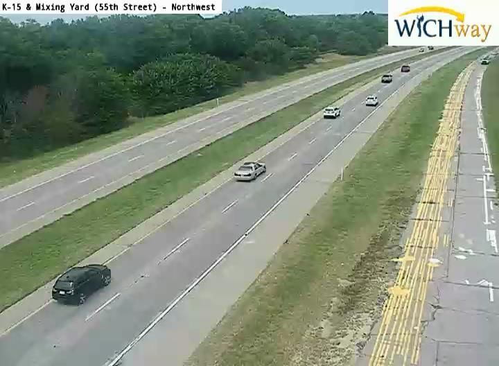 Traffic Cam Oaklawn: K-15 & MIXING YARD (55th Street)
