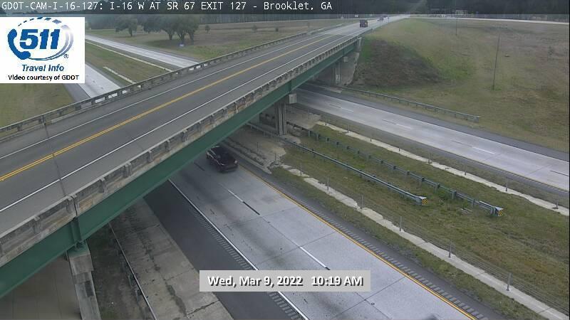 Traffic Cam Mitchell Forks: GDOT-CAM I-16 W @ SR 67 Exit 127 