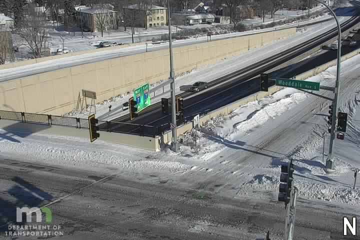 Traffic Cam Elmwood: T.H.7 EB @ Wooddale Ave