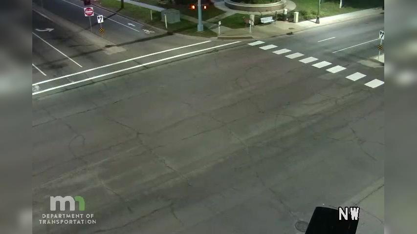 Traffic Cam West St. Paul: Robert St NB @ Marie Ave