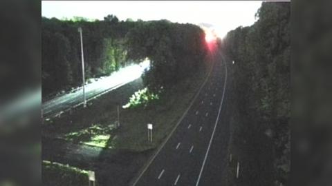 Traffic Cam Middletown: CAM 200 I-91 SB - S/O X21 Berlin Rd