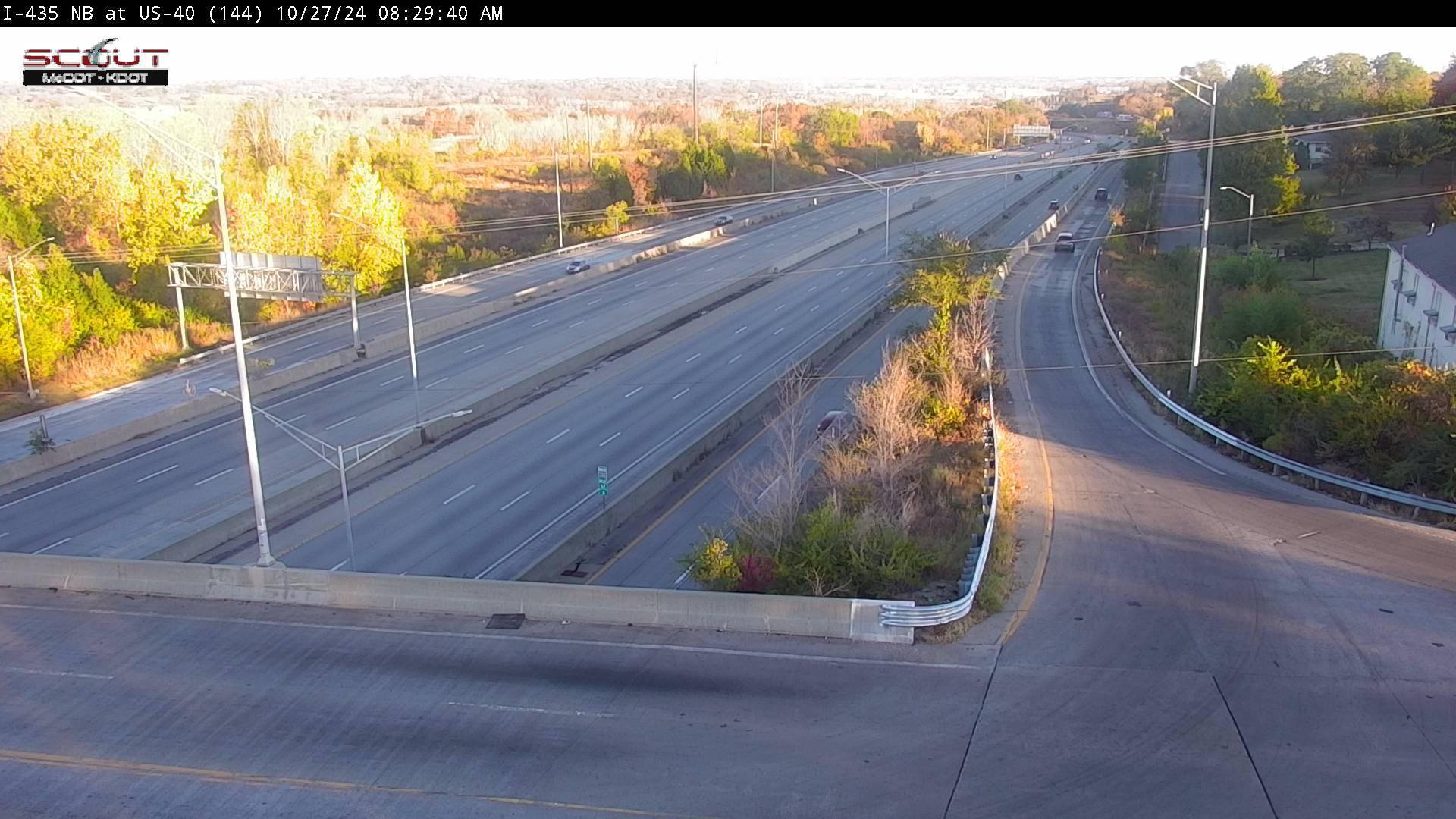 Traffic Cam Kansas City: I- N @ AT  HWY