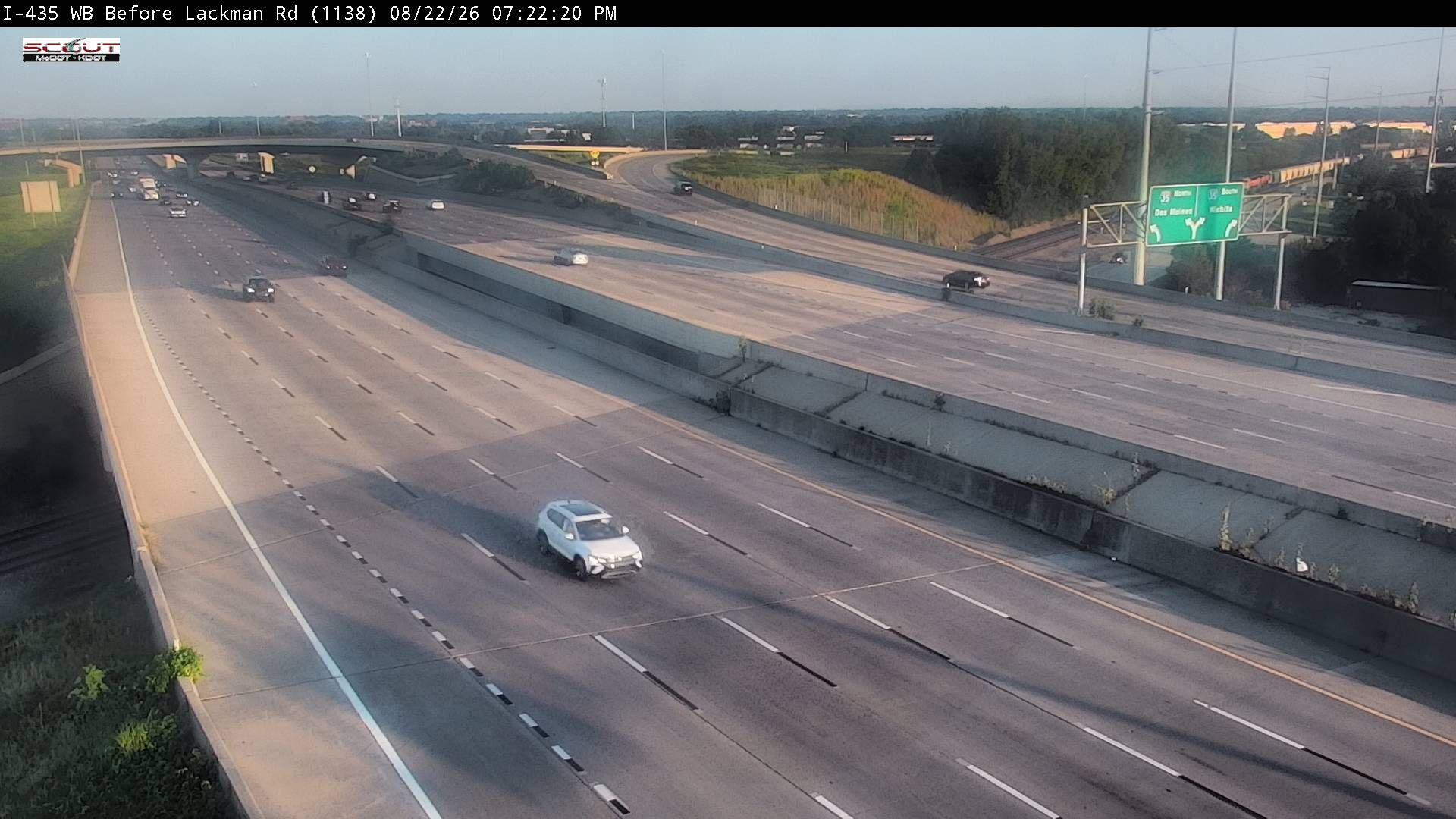 Traffic Cam Lenexa: I- W @ Before Lackman
