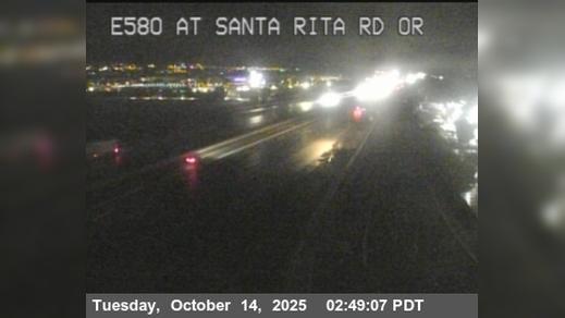 Traffic Cam Pleasanton › East: TVA57 -- I-580 : AT SANTA RITA RD OR