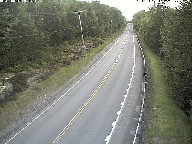 Traffic Cam Monson › South: Rt 6 Mile 075