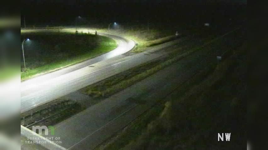 Traffic Cam Forest Lake: I-35: I-35 NB @ U.S.8