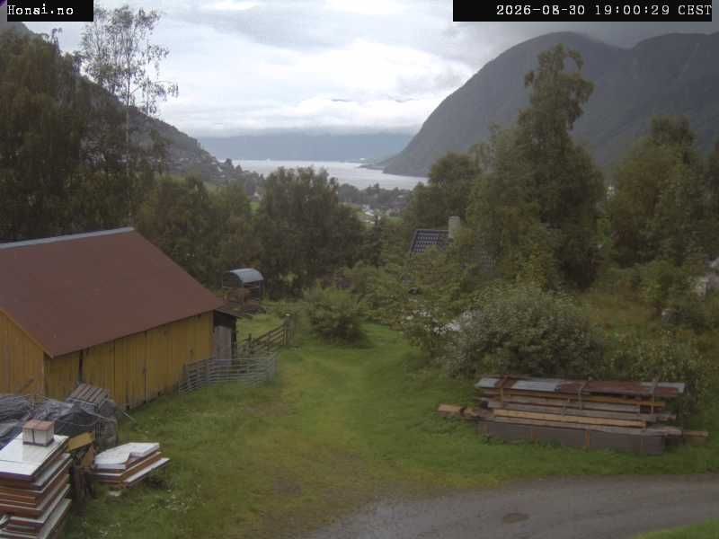 Traffic Cam Vik › North