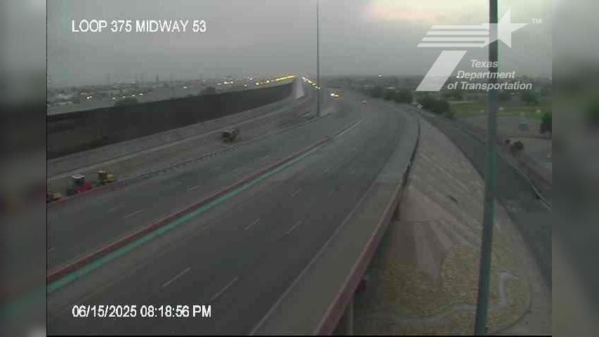 Traffic Cam El Paso › West: LP-375 @ Midway