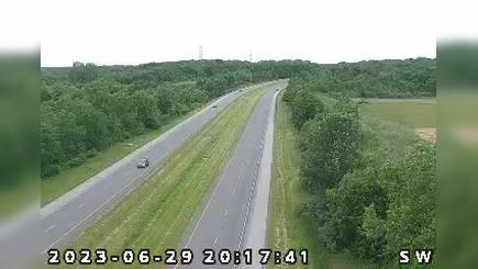 Traffic Cam Cedar Canyons: I-69: 1-069-320-4-1 HOLLOPETER RD