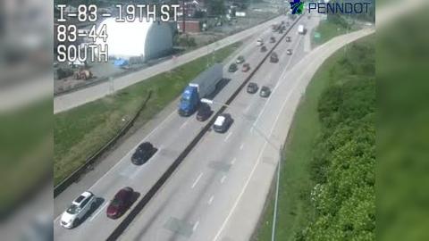 Traffic Cam Harrisburg: I-83 @ EXIT 44B (19TH ST)