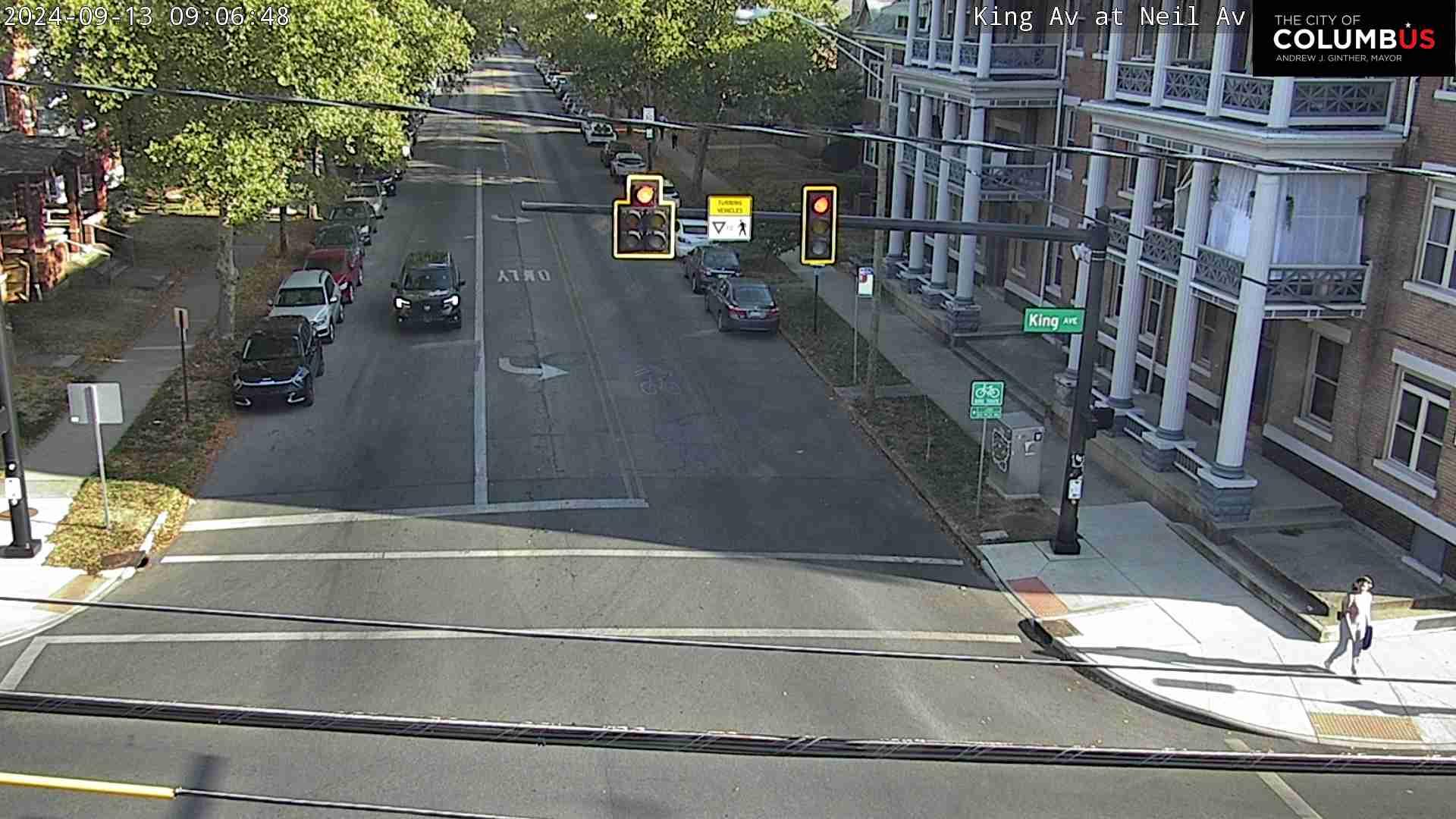 Traffic Cam Dennison Place: City of Columbus) Neil Ave at King Ave