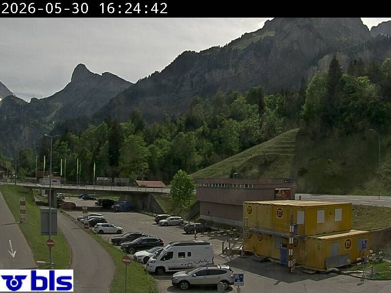 Kandersteg › Süden: Autoverlad Lötschberg