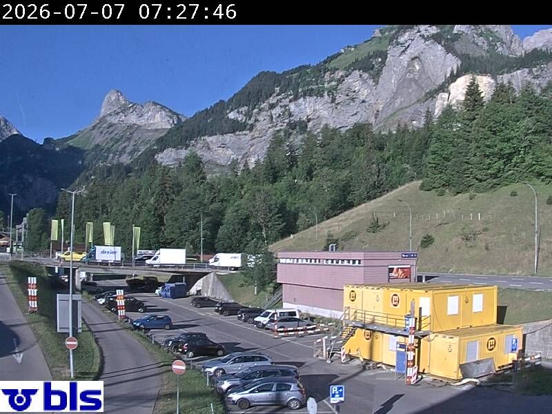 Kandersteg › Süden: Autoverlad Lötschberg