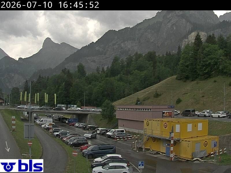 Kandersteg › Süden: Autoverlad Lötschberg