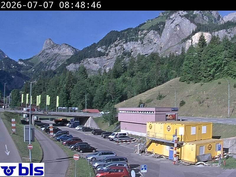 Kandersteg › Süden: Autoverlad Lötschberg