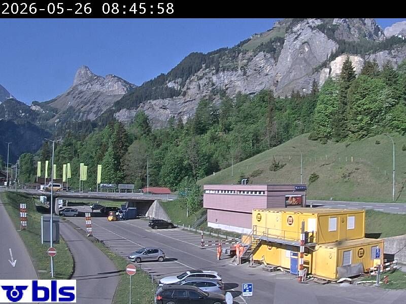 Kandersteg › Süden: Autoverlad Lötschberg