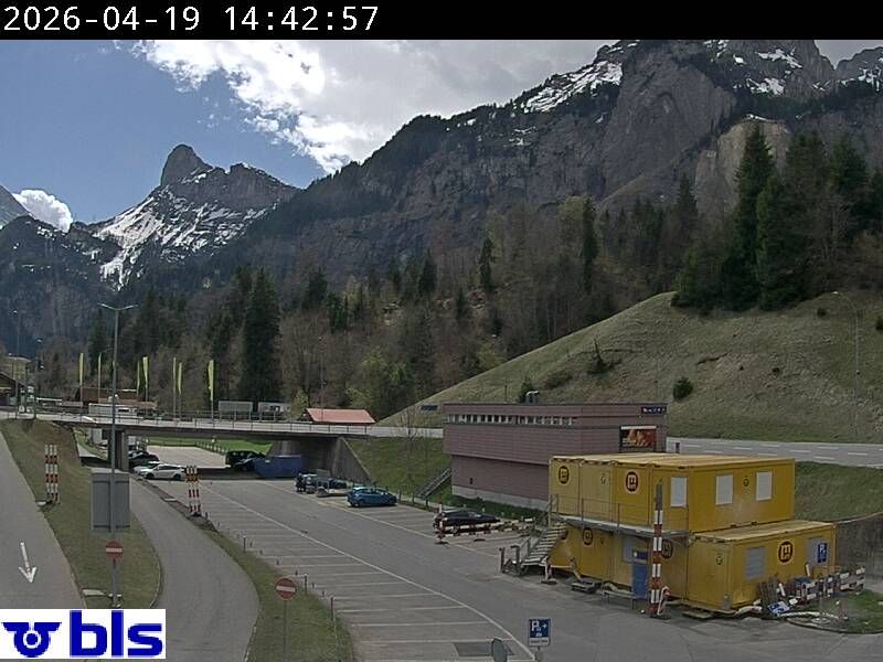 Kandersteg › Süden: Autoverlad Lötschberg