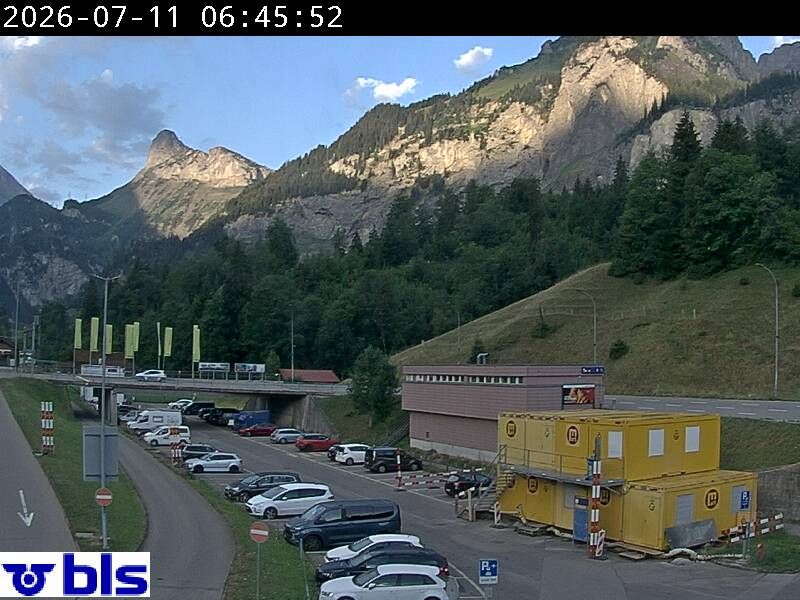 Kandersteg › Süden: Autoverlad Lötschberg