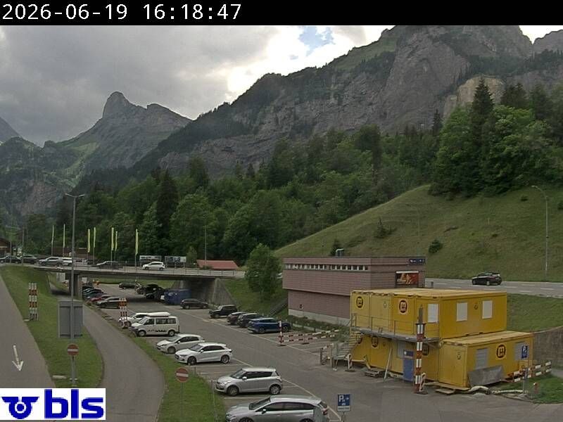 Kandersteg › Süden: Autoverlad Lötschberg