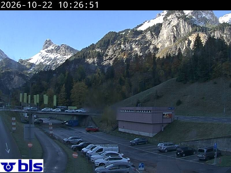 Kandersteg › Süden: Autoverlad Lötschberg