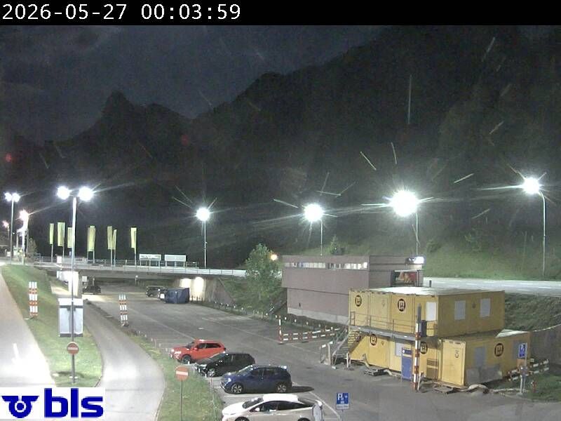 Kandersteg › Süden: Autoverlad Lötschberg