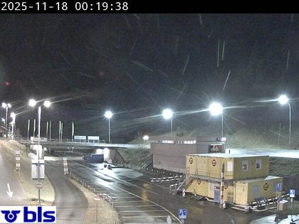 Kandersteg › Süden: Autoverlad Lötschberg