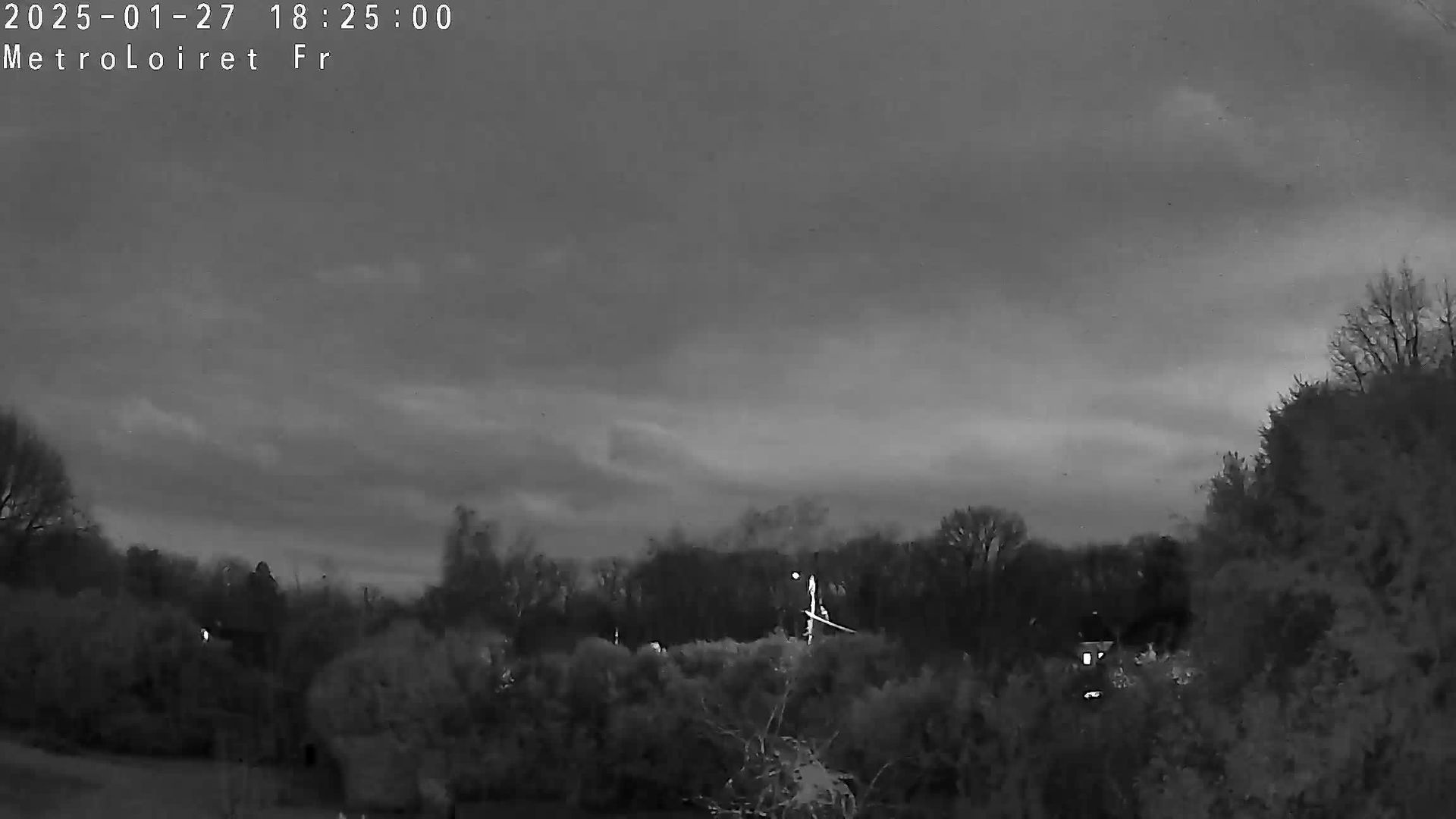 Traffic Cam Nogent-sur-Vernisson: Loiret Live Webcam