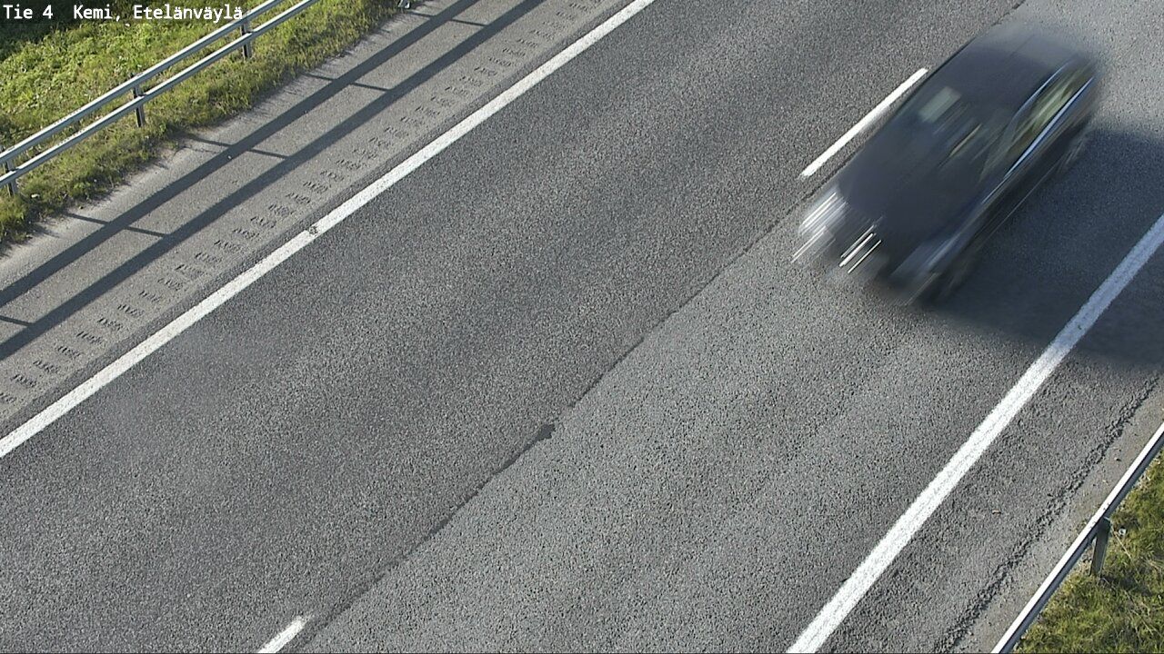 Traffic Cam Keminmaa: Tie4 Kemi, Etelanvayla - Tienpinta