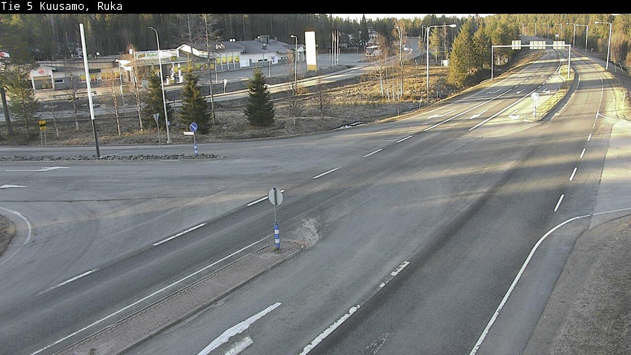 Traffic Cam Kuusamo: Tie - Ruka - Kuusamoon