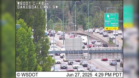 Traffic Cam Renton: I-405 at MP 1.6: Oakesdale Ave