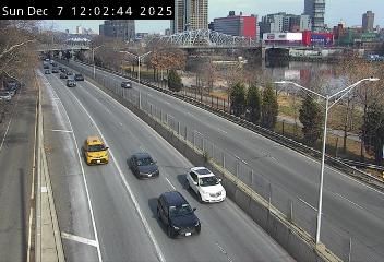 Traffic Cam Harlem: Riverside Drive @ 135 Street