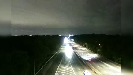 Traffic Cam New York › South: I-295 at Union Turnpike