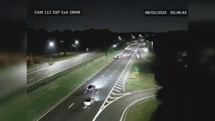 Traffic Cam North Wantagh › West: SSP West of Exit 28 - Wantagh Ave