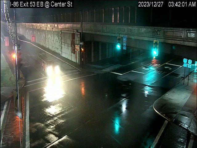 Traffic Cam Horseheads › East: I-86 Exit 53 Eastbound (Fairport Ln) at Center St
